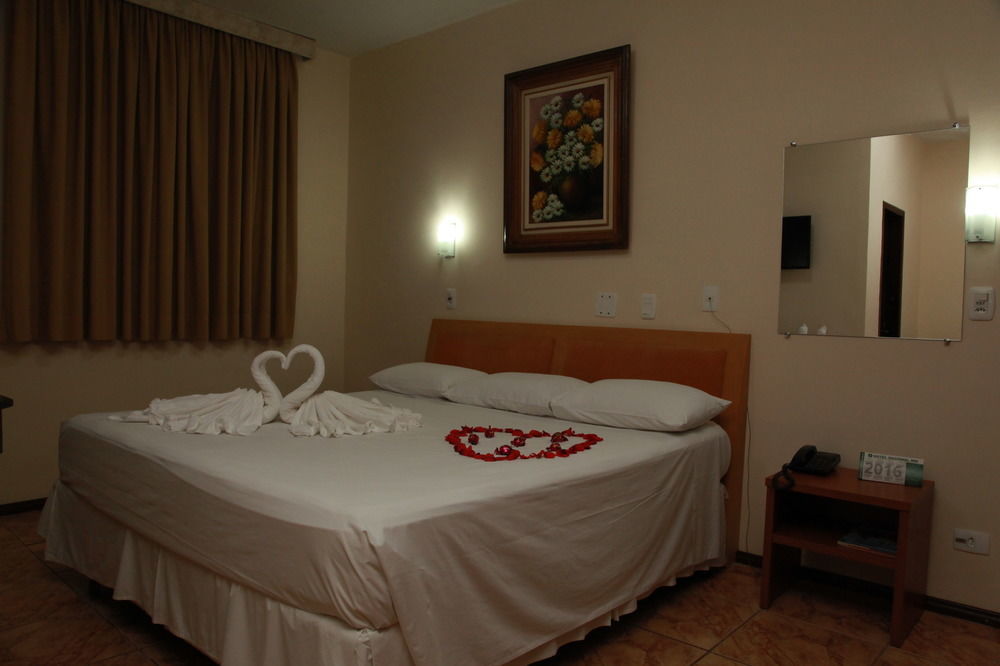 Hotel Dan Inn Express Foz Do Iguacu By Nacional Inn Exterior foto
